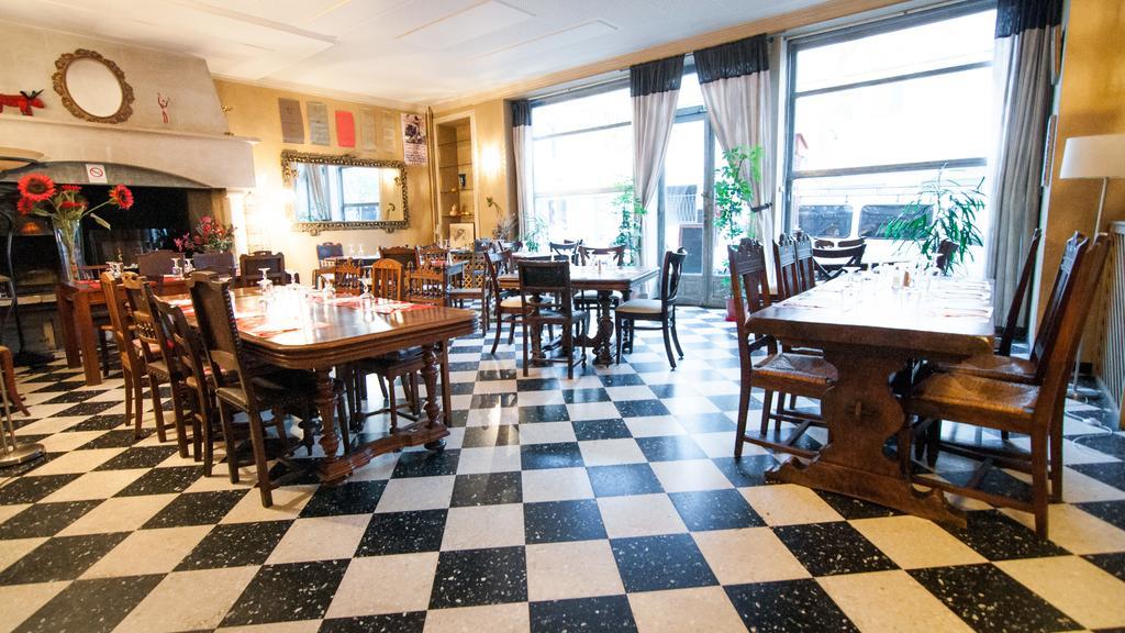 Hotel Restaurant Le Central Châteaurenard Dış mekan fotoğraf